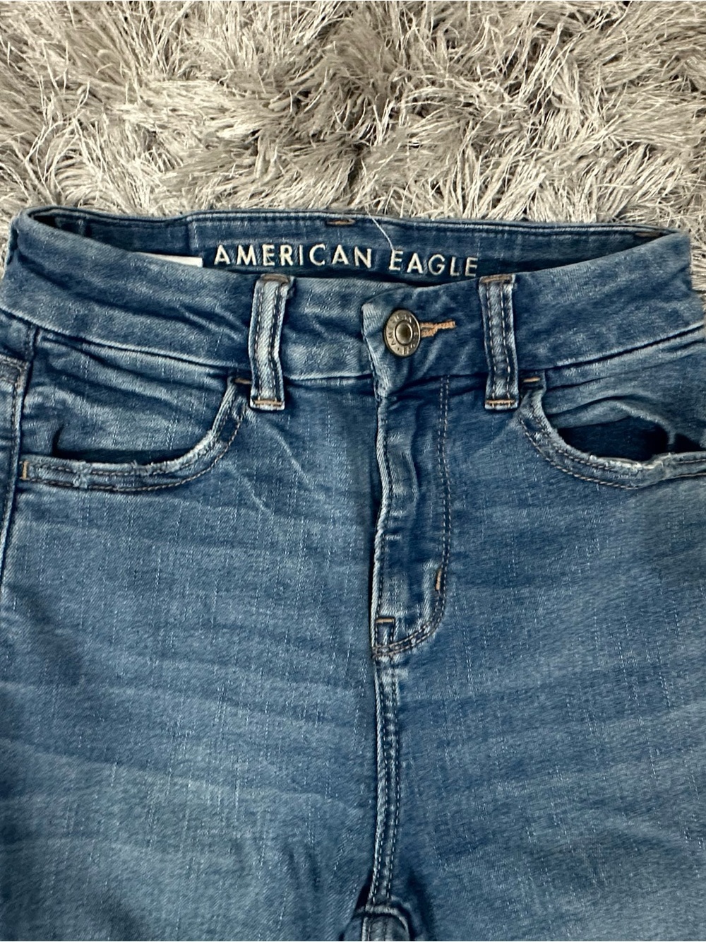 American Eagle Outfitters High-Rise Dark Blue Women’s Jeans
